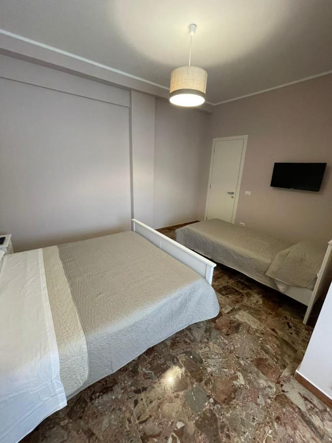 Alloggio Turistico Dea Bendata Anzio Exterior foto